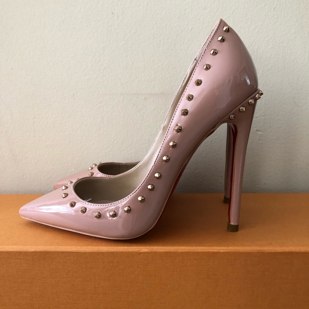 Soft pink with gold studs heels